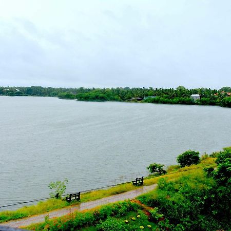 Lake City Resort Anuradhapura Eksteriør billede