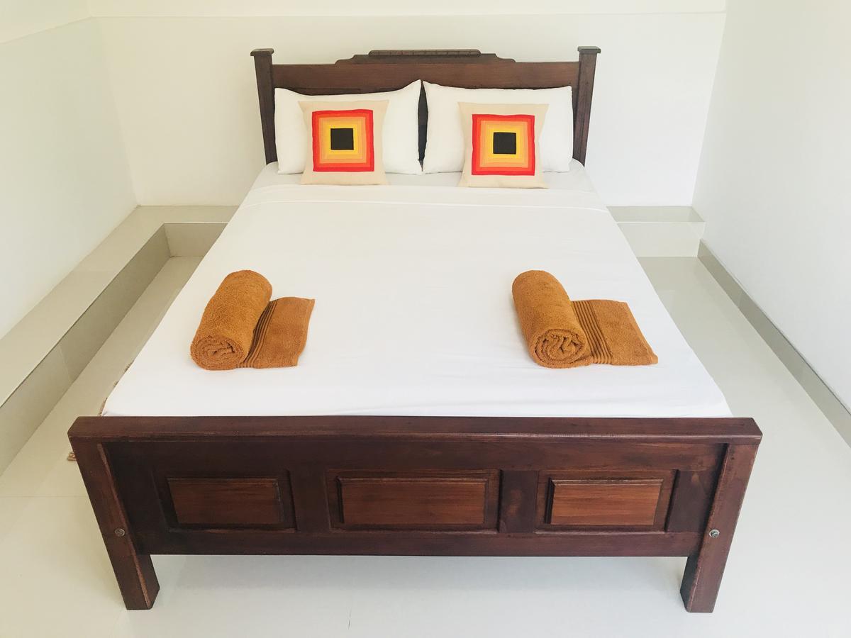 Lake City Resort Anuradhapura Eksteriør billede