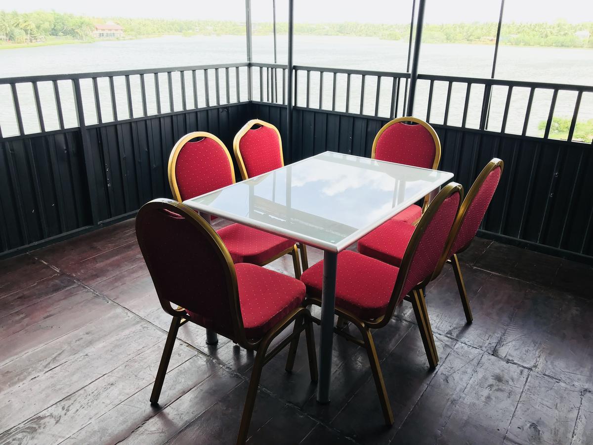 Lake City Resort Anuradhapura Eksteriør billede
